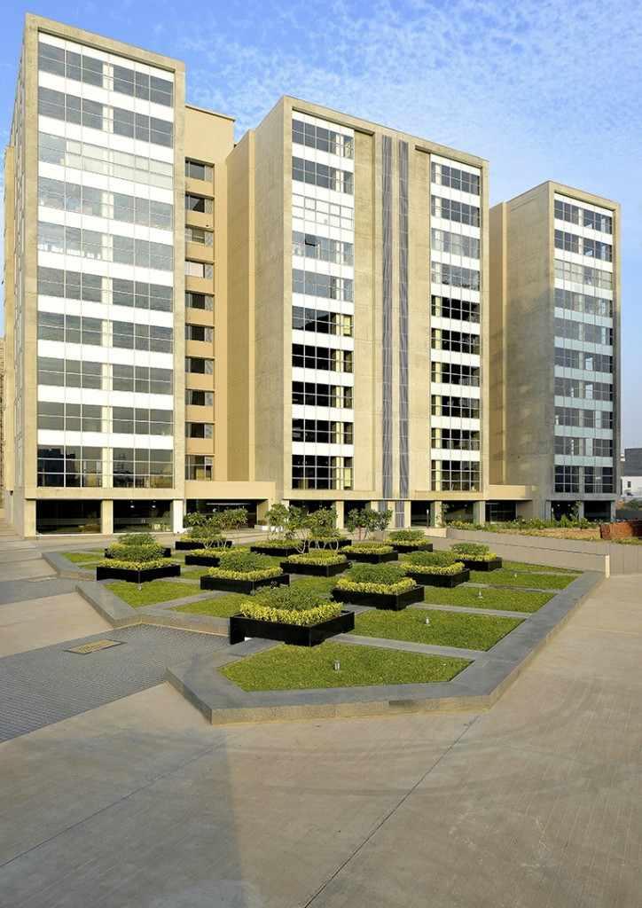 Goyal Commerce House 5 Image