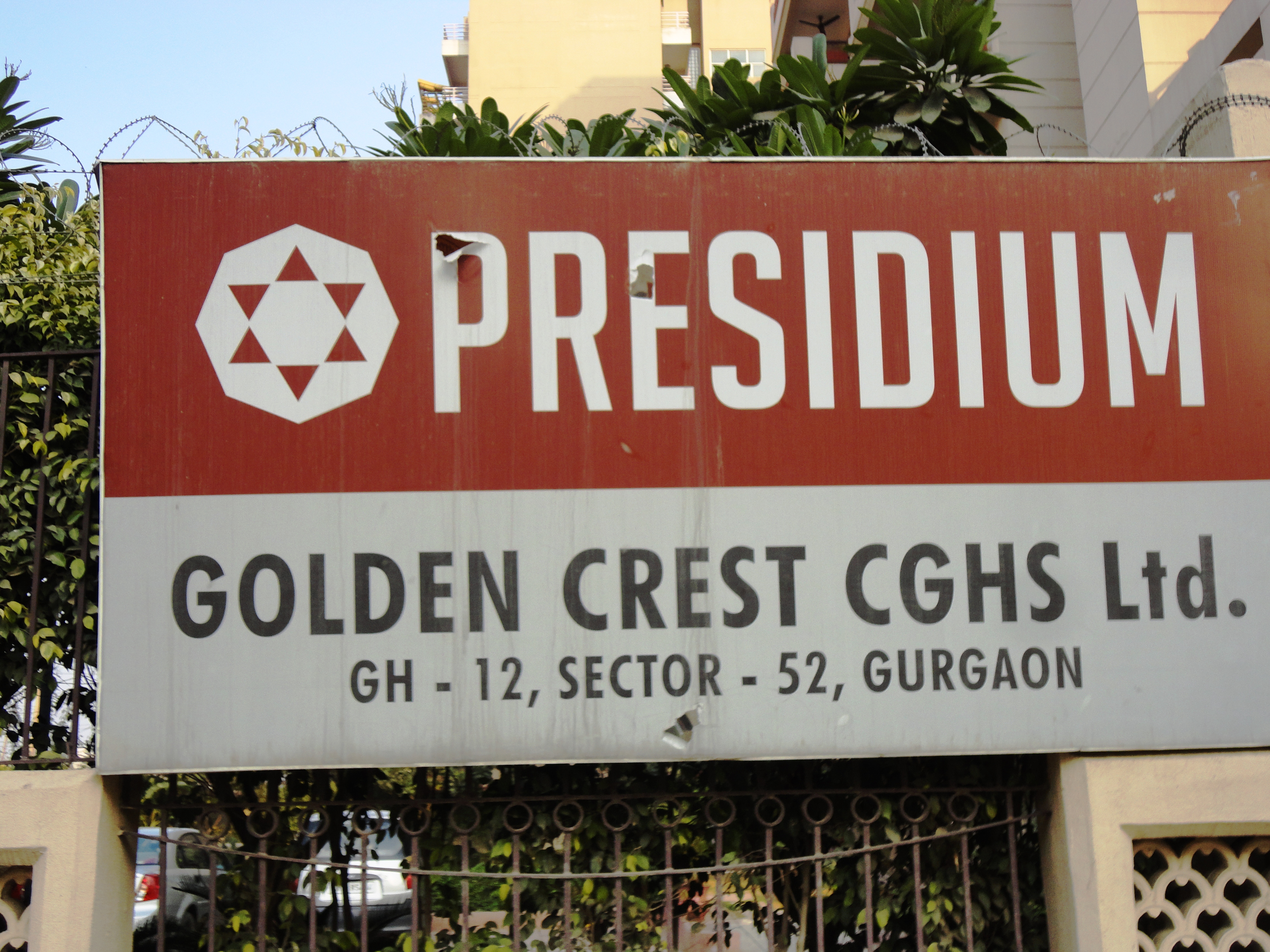 Golden Crest CGHS Project Deails