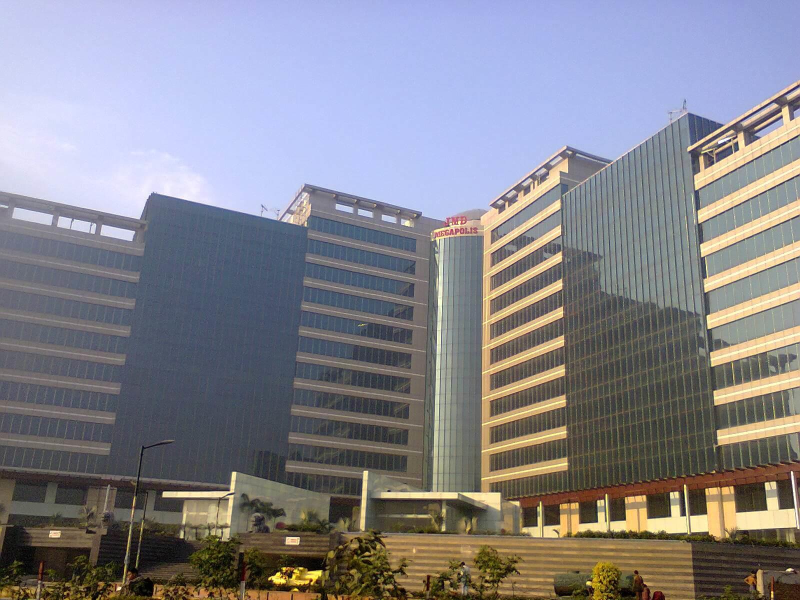 Skootr JMD Megapolis Image